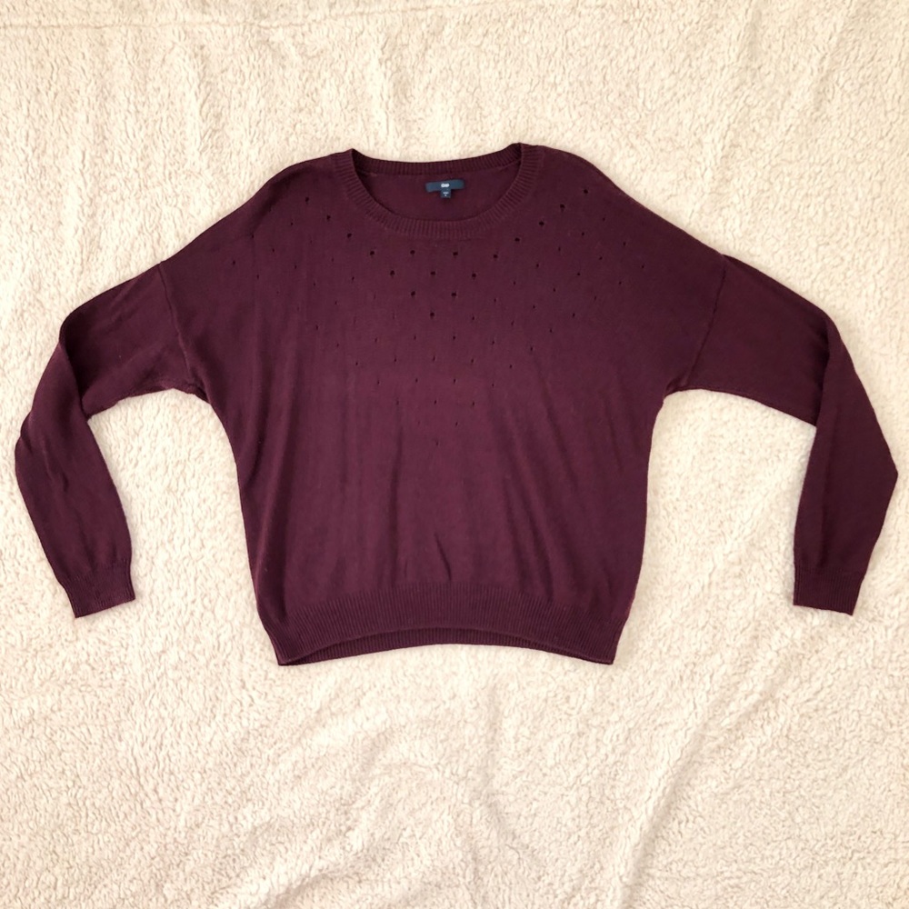 Gap Detailed Maroon Sweater